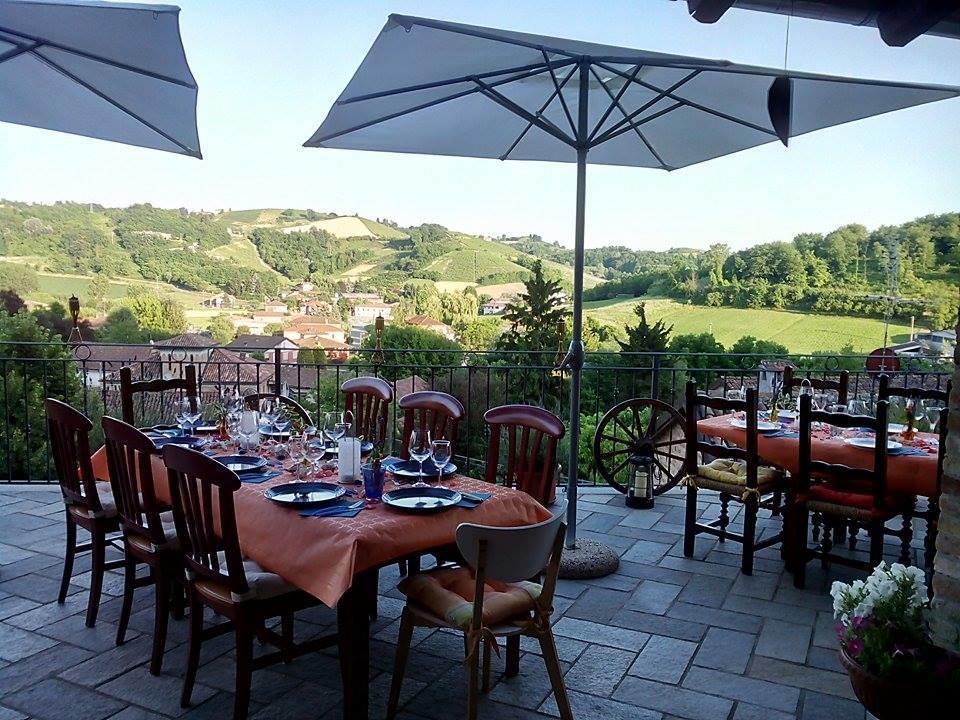 Mombercelli Holiday Home Ca' Del Cinema المظهر الخارجي الصورة