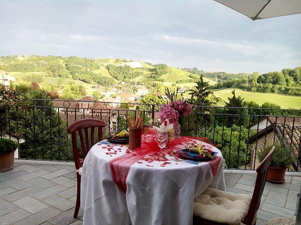 Mombercelli Holiday Home Ca' Del Cinema المظهر الخارجي الصورة