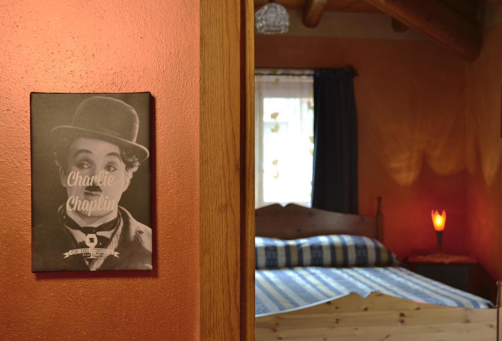 Mombercelli Holiday Home Ca' Del Cinema الغرفة الصورة